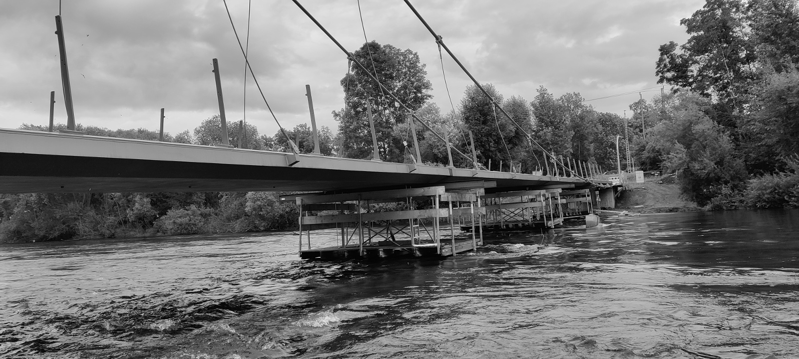 Geh- und Radwegbrücke über die Saale in Saalfeld (Pioniersteg Geh- und Radwegbrücke über die Saale in Saalfeld (Pioniersteg