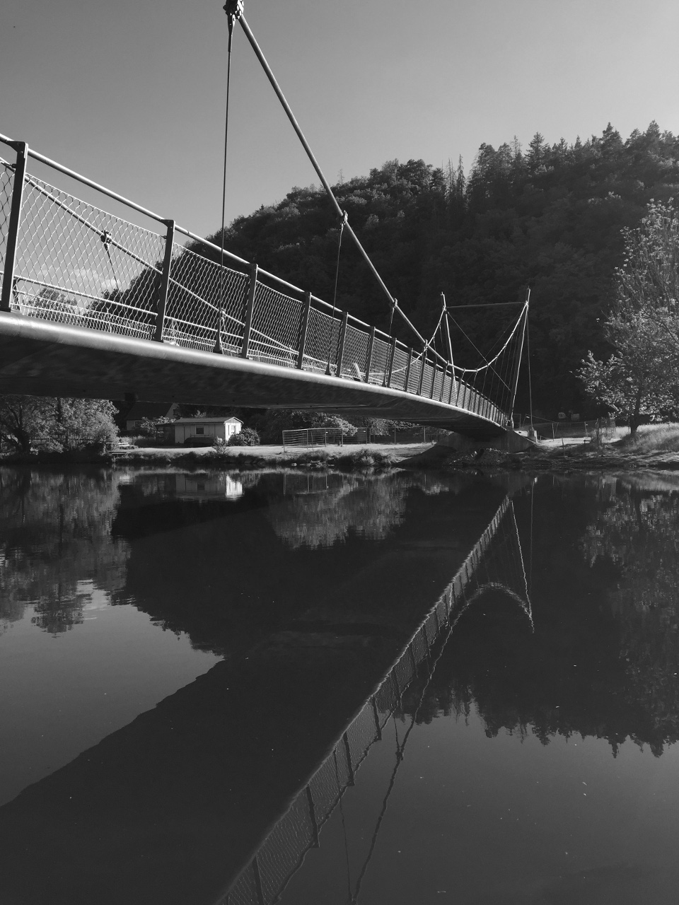 Wiedererrichtung der Fußgänger- und Radwegbrücke über die Saale zwischen Saalfeld-Obernitz und Saalfelder Höhe, OT Reschwitz