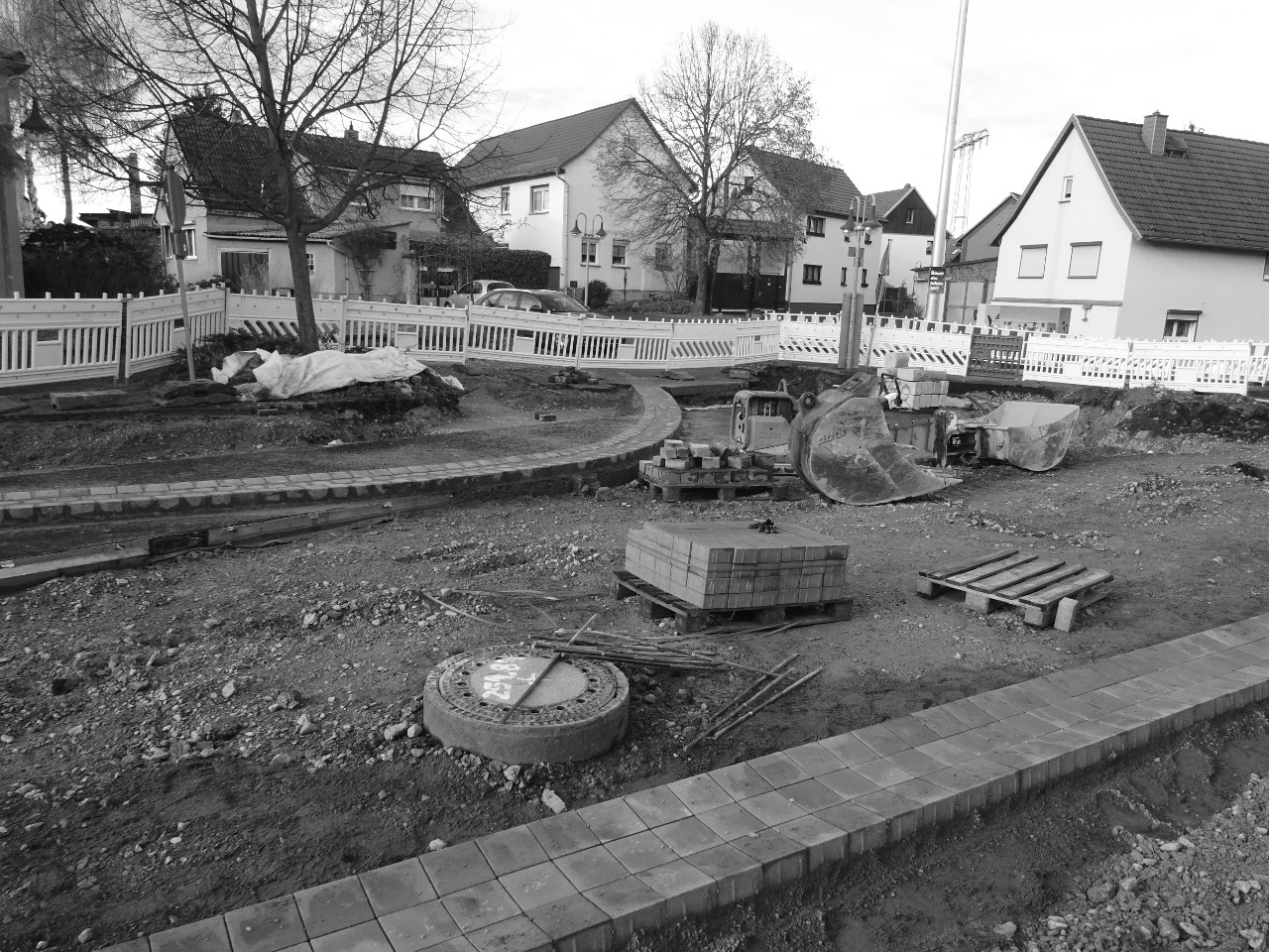 Ersatzneubau von Ufermauern, Durchlässen und Brücken zur Herstellung des Hochwasserschutzes in der Ortslage Niedernissa